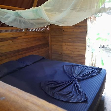 La Playita Hostel Guachaca Exterior photo